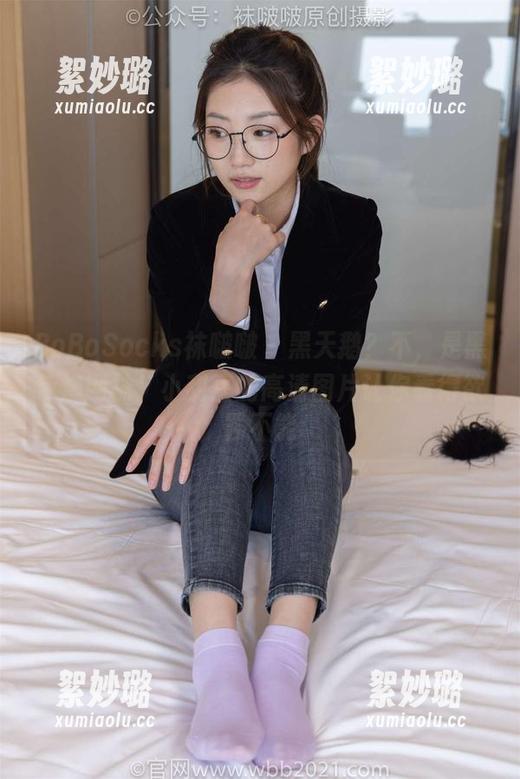 BoBoSocks袜啵啵 - 黑天鹅？不，是黑色渔网袜！小甜豆的高清图片让你看得欲罢不能