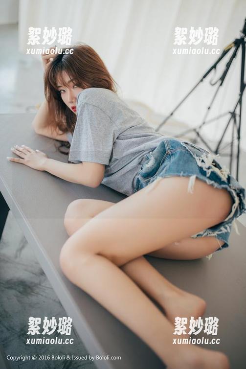 BoLoli菠萝社 - 柳侑绮Sevenbaby又双叒叕更新了兔女郎写真，带点小俏皮，自我感觉良好！