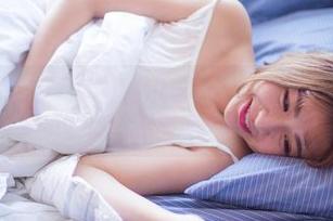 GIRLT果团网 - 在尹意纯的女仆美图中找到小确幸，哦对了，我真不记得自己在哪里放过家务了。