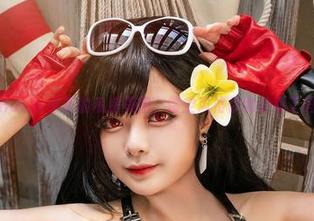 看Hachi小芭的私房美图，镂空风格你能受得了吗？