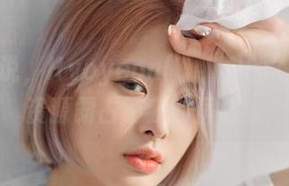 不得不说，Hyoyeon(김효연)的Kawaii资源霸占了我的屏幕！