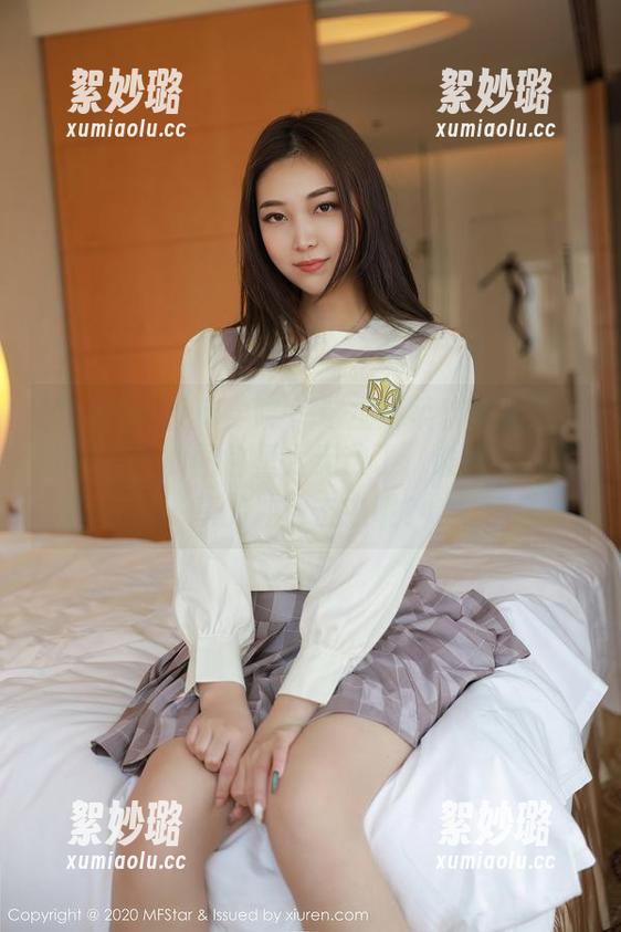 MFStar模范学院 - 这位娇柔软妹子在小奶瓶呜呜的图包里太无敌了，谁能不被分享的冲动击中呢？