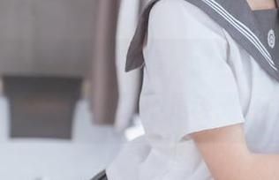 喵糖映画的最新写真集，夏日睡衣里的轻松与悠闲，哎呀，是不是该喝杯冷饮了？