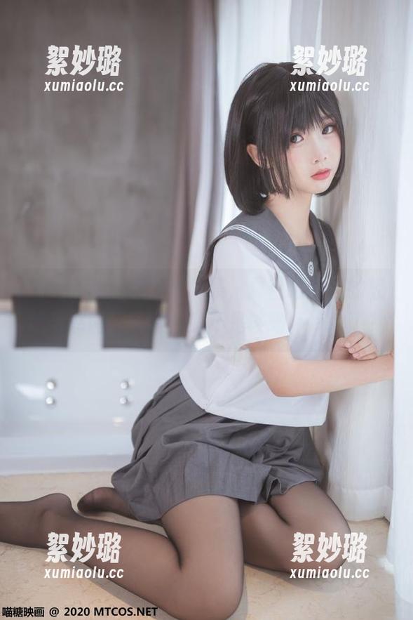 喵糖映画的最新写真集，夏日睡衣里的轻松与悠闲，哎呀，是不是该喝杯冷饮了？