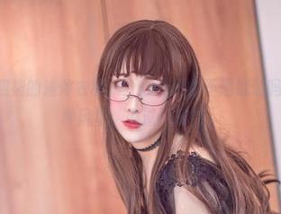 Sakiiii翎柒的连体衣图集：你能忍住不想试试吗？来，这种风格，别过分期待。