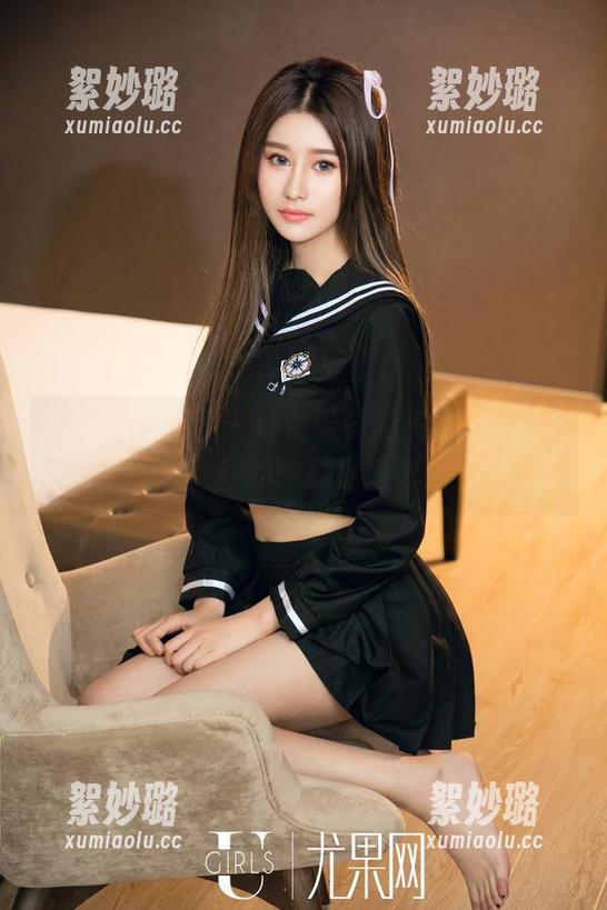 UGirls尤果网 - 让沈诺馨的美足写真“定义”你的审美标准吧！