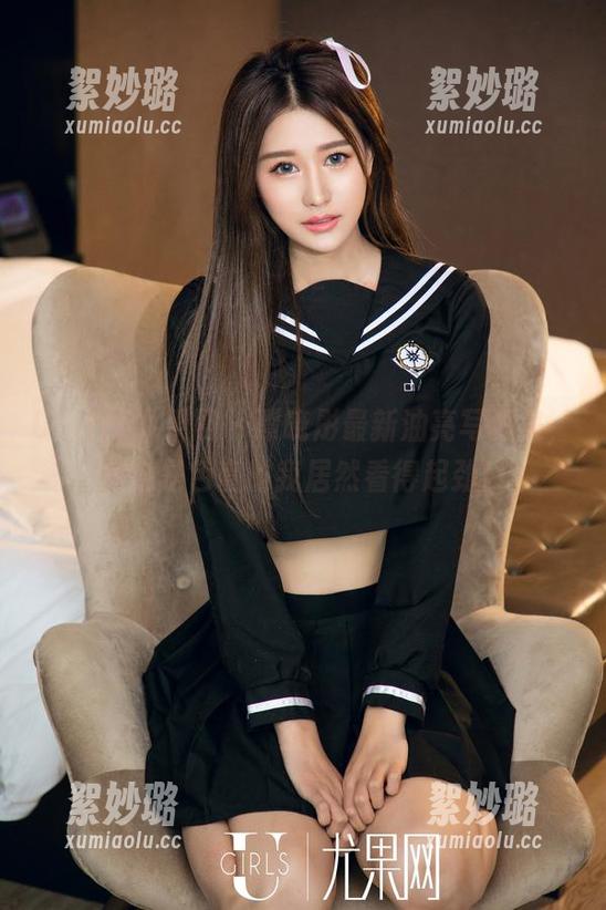 UGirls尤果网 - 谭晓彤最新油亮写真集，完全是色盲的我居然看得起劲！