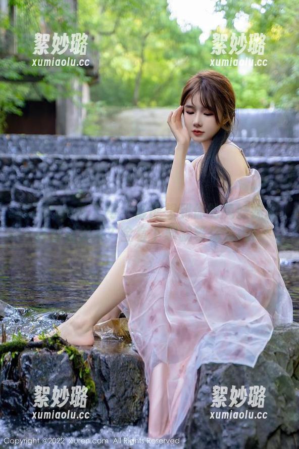 Xiuren秀人网 - 谁能想到你的兔妹妹和修女有关系？全套下载就等你发现！