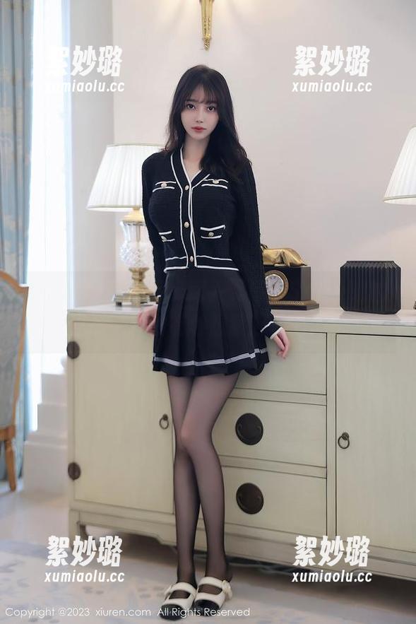 Xiuren秀人网 - 深入夏诗雯Sally的油亮作品，真的有种想藏起来的冲动！