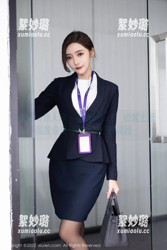 Xiuren秀人网 - 壁纸alert！奶瓶土肥圆教你如何驾驭牛仔裤美图