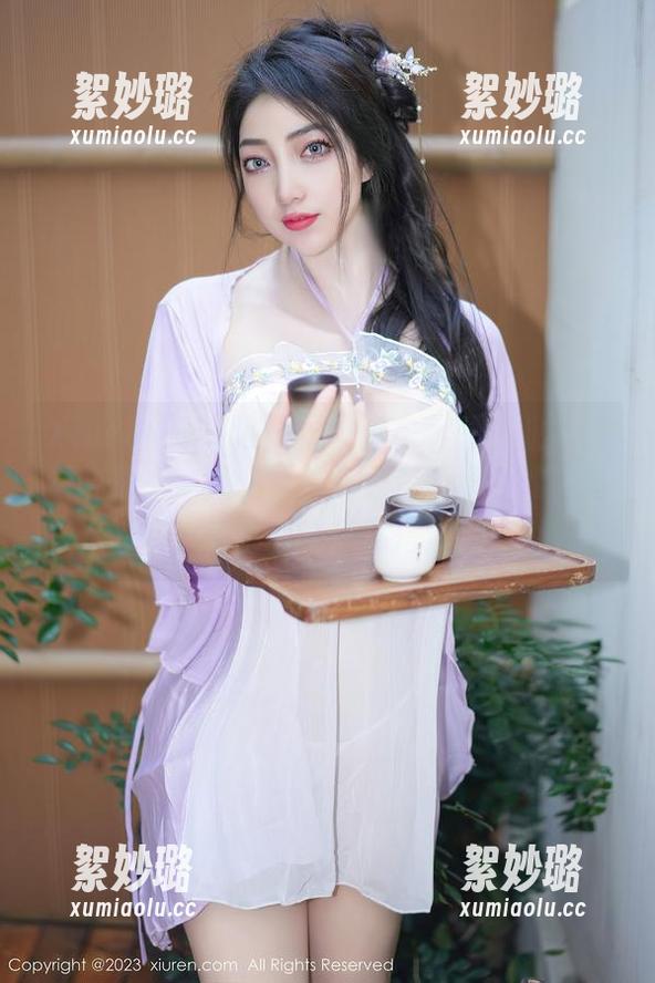 Xiuren秀人网 - 就是阿朱啊的企业家制服合集，穿错一次都要被老板盯着的美图，绝不容忍随意搭配！