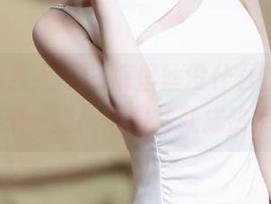 Xiuren秀人网 - 裤里丝没什么特别，草莓zz来一张高清图片就成热点啦！