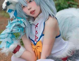 Yiko湿润兔写真集：你绝对看不腻的姐姐照片，来看看她的兔兔魅力！