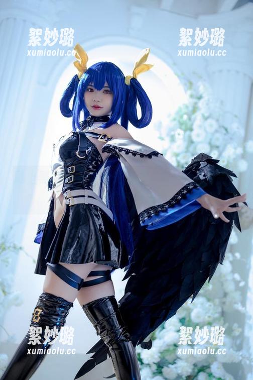 戴上黑魔导女孩的光魔法，ZinieQ将高清cos进行到底！