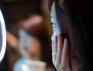 pans - 叮当的粉色写真：你能想象她的脑洞有多大吗？