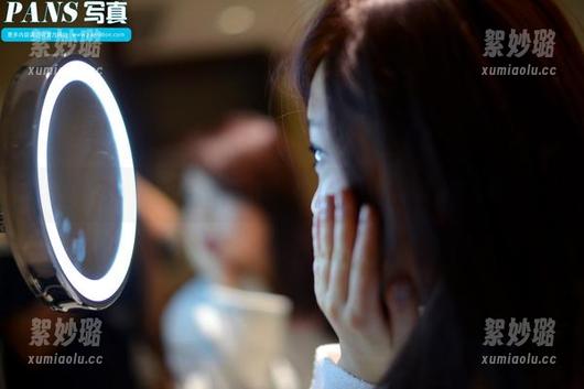 pans - 叮当的粉色写真：你能想象她的脑洞有多大吗？