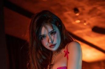 微密圈 - 这里有于芷晴的作品集，小恶魔不就是想跟你玩玩而已吗？