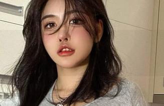 微密圈 - 于芷晴的JK合集：谁说学生风只适合上课？！