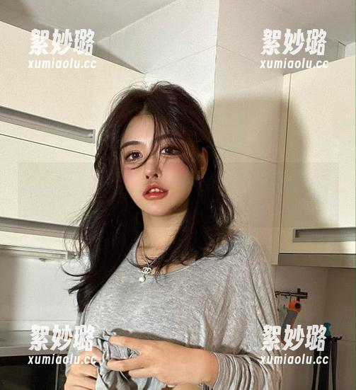 微密圈 - 于芷晴的JK合集：谁说学生风只适合上课？！