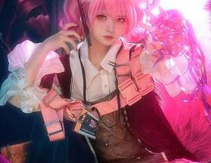 最新伊喵_Master写真“蔚蓝档案妃咲”，资源怎么又这么香？
