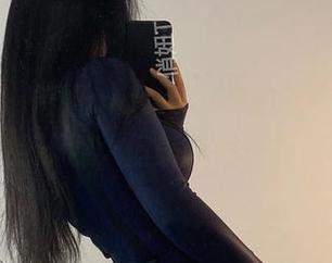 微密圈 - 俏妞qiaoniu66的毛衣：我不知道她的计划，但美图就这样诞生了！