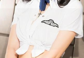 克拉女神 - 观看这组雅楠的“厨娘”原图，不知道她的手艺和她的魅力你更想尝试哪种。
