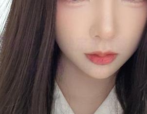 妍子坚不可摧，我决定永远被你的cos和美足照片俘获！