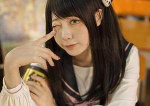 安食Ajiki摄影的白猫猫：高清画面里都藏了多少‘无心’之作？