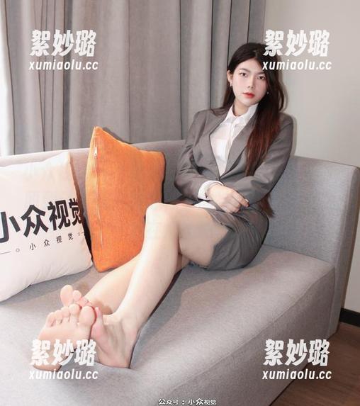 小众视觉 - 不要错过！思思姐的圣诞，美丽到让人有些再想标签的冲动，高清下载放在心上吧。