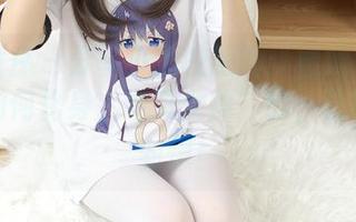 少女秩序 - 分享小鱼校服图：看她在教室里是如何化身“学习女神”的，画风错位到爆！