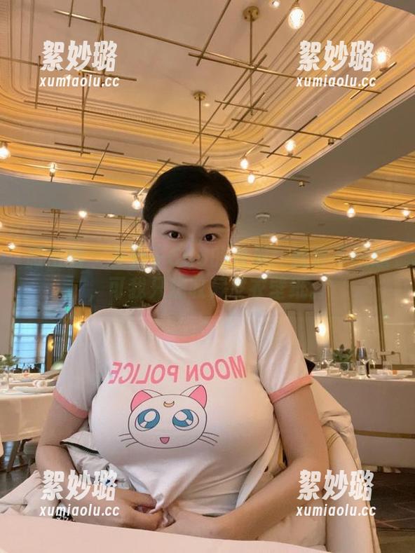 微密圈 - 左公子666的合集：就算不想追，可我只想收藏皮衣壁纸。