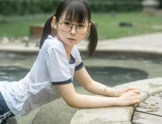 幼水铃衣午间更衣室的美图精选，不知道你们脑补啥了？
