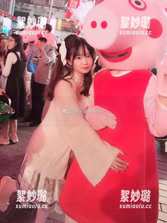 御子Yumiko 办公室里的御子Yumiko:又是一组能让你旧图重温的下载清单!