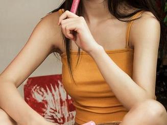抖娘利世的营业指南：从交际花的图包里悄悄撇一眼