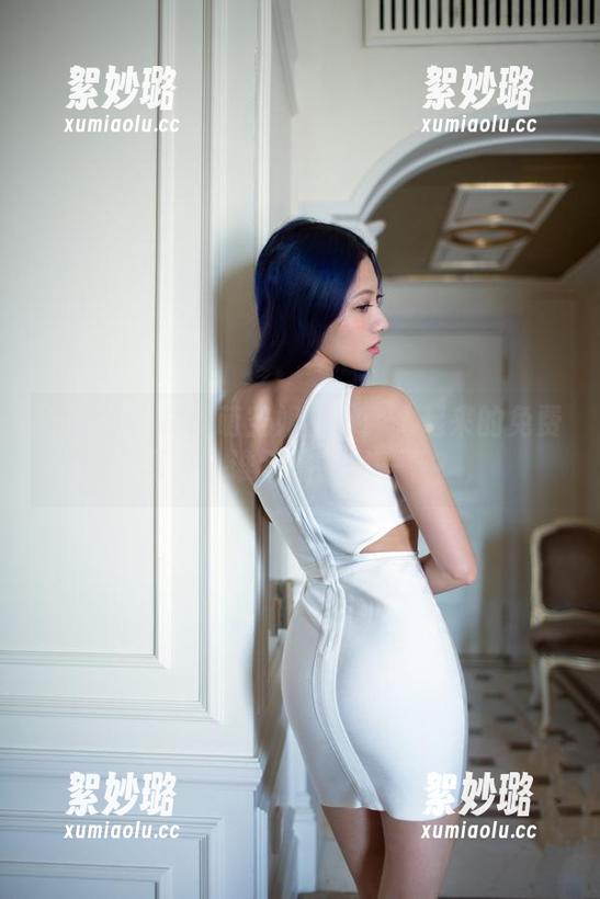 推女郎 - 林萌萌空姐特辑：飞起来的免费写真，谁不想尝试一下？