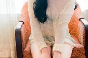 果团网 - 王语纯的空姐写真集：原图里满满都是延伸的想象…