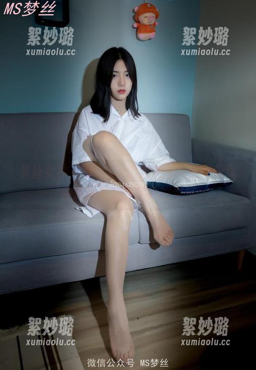 梦丝女神 - 哦，玥玥的黑色迷人美图分享，看完真想去学学她的穿搭。