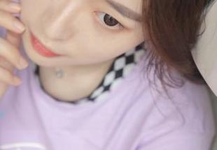 梦丝女神 - “莹仙女”穿体操服就像在画布上涂抹色彩，图包中的写真巧妙地勾勒出无尽遐想。