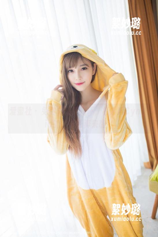 爱蜜社 - 免费吸偶像光环，杨紫嫣Cynthia的学妹写真来啦！