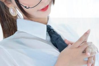 美图合集：神乐坂真冬的兔子少女，感觉是在约会还是在参加派对？