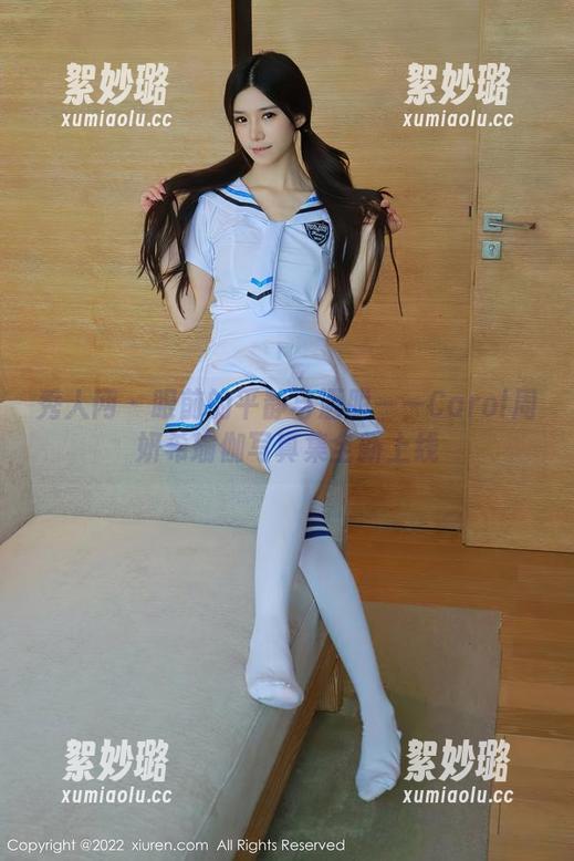 秀人网 - 眼前的平静与洒脱——Carol周妍希瑜伽写真集全新上线