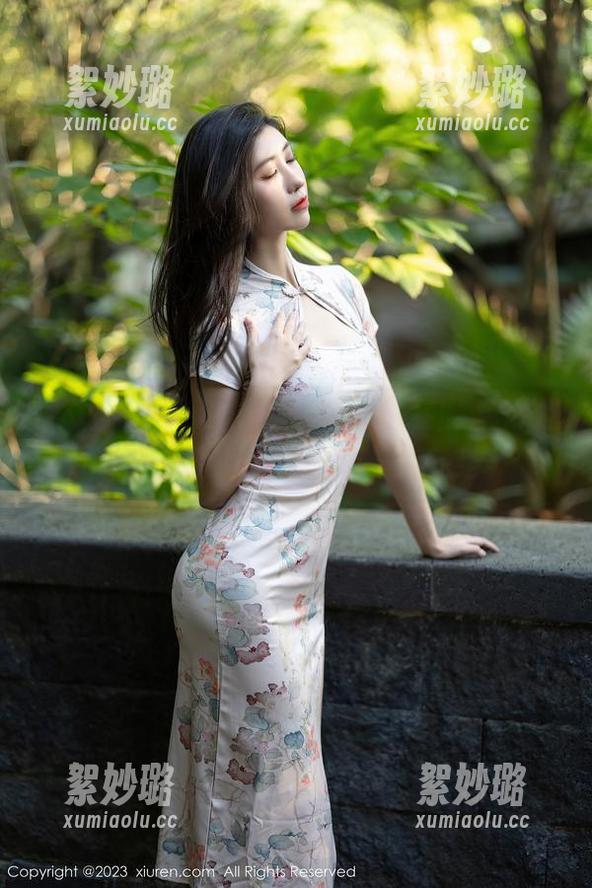 秀人网 - 夏瑶baby，带着运动的气息，下载她的写真集，谁说运动就不能美好？