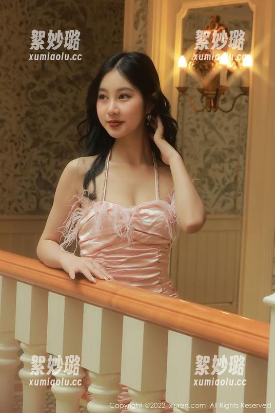 秀人网 - 女孩多变气质，徐莉芝Botty的图片资源于是显得尤为迷人