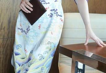 秀人网 - 看过是小逗逗的私房连体衣合集，再不想时尚什么了
