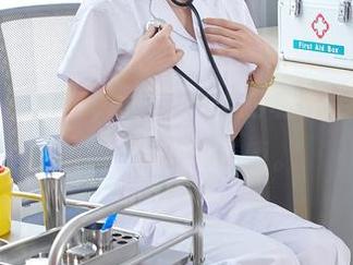 秀人网 - 妈呀，玥儿玥er的私拍连衣裙，演得可真没演技。