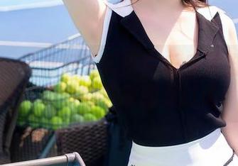 秀人网 - 准备好了吗？白乐乐美脚写真集及其必要的分享圆桌讨论！