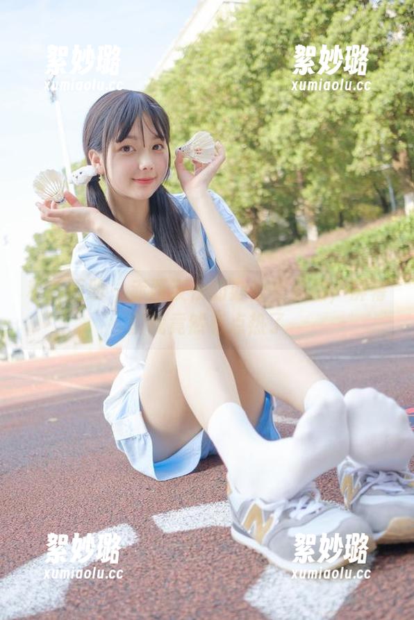 稚乖画册 - 赤西夜夜的办公室私拍，屏幕前我竟然有点热了