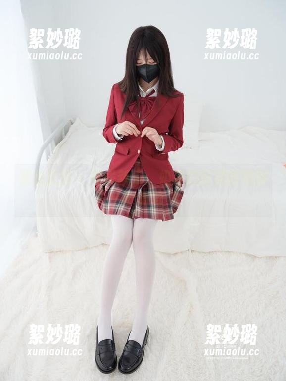 紧急企划 - 在线新宠：奶昔的红裙吟唱那个调调