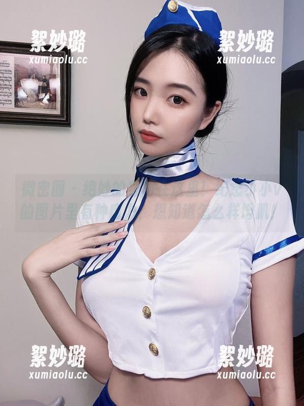 纪念小小v 微密圈 - 绝妙的身材在这里!纪念小小v的图片里有种魔力,想知道怎么样增肌!