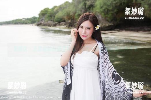 美媛馆 - 王馨瑶的丝袜写真集，轻轻一撩，竟让我心神荡漾